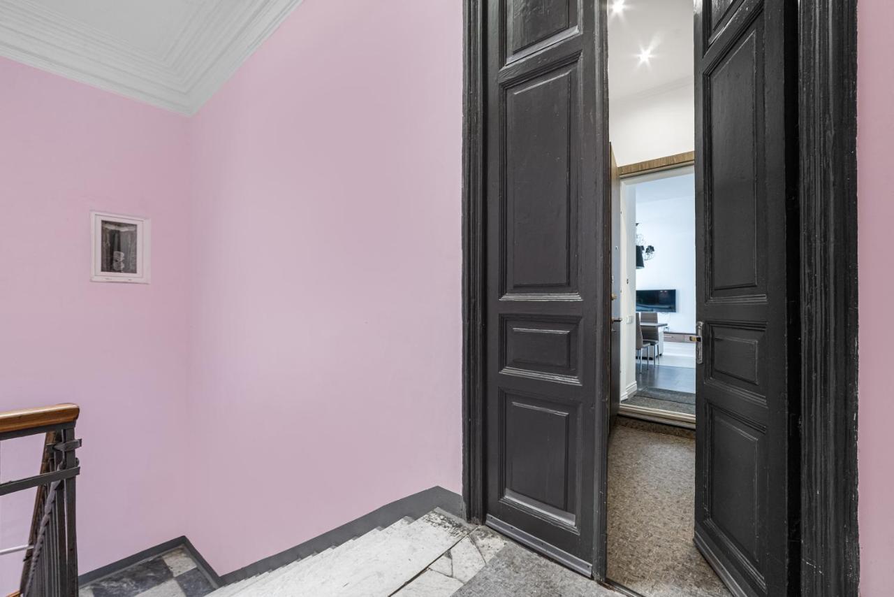 Vorontsov Lane Design Apartment Одесса Экстерьер фото